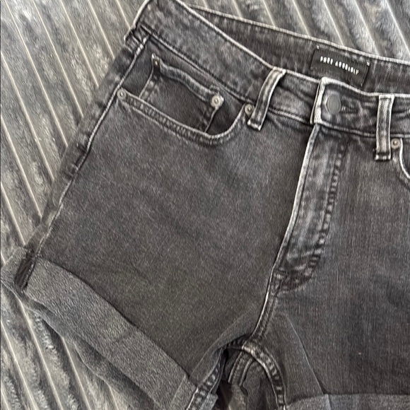Free Assembly Jean Shorts High-Waisted 8 - Picture 4 of 7